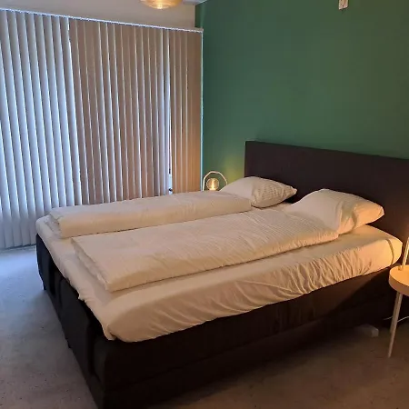 City Centre With Free Parking Daire Oostende