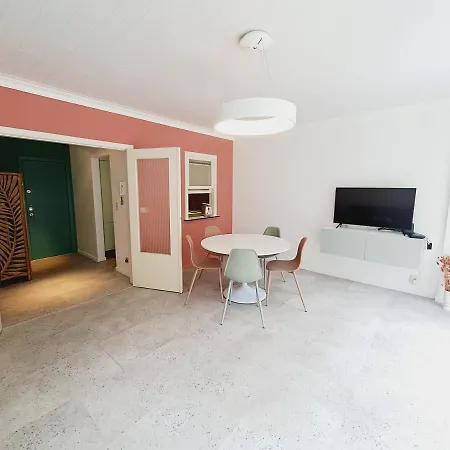 City Centre With Free Parking Daire Oostende