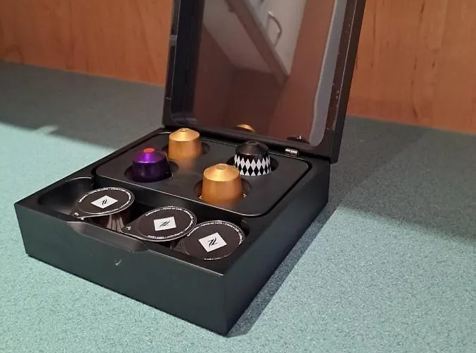 City Centre With Free Parking Apartment